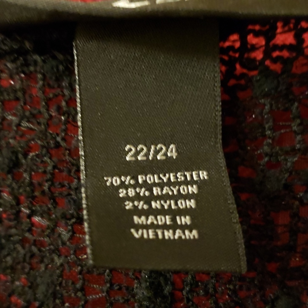 Top - Picture 2 of 4